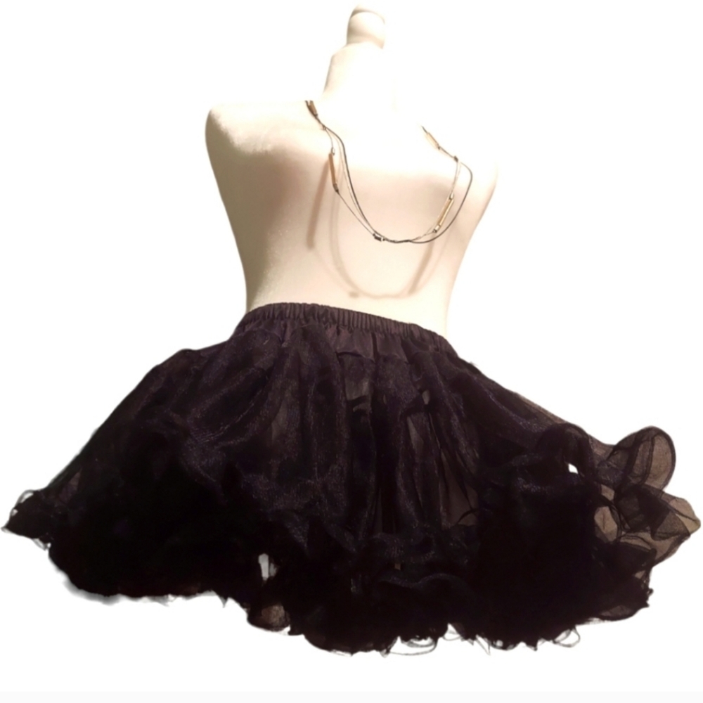 7/$35 Wicked Tulle Ruffle Tutu-Black.